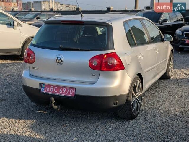 Серый Фольксваген Гольф, объемом двигателя 1.6 л и пробегом 244 тыс. км за 5950 $, фото 13 на Automoto.ua