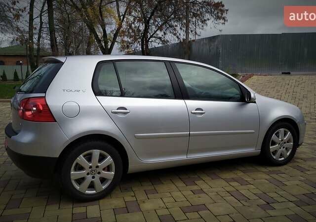 Сірий Фольксваген Гольф, об'ємом двигуна 1.6 л та пробігом 200 тис. км за 6950 $, фото 49 на Automoto.ua