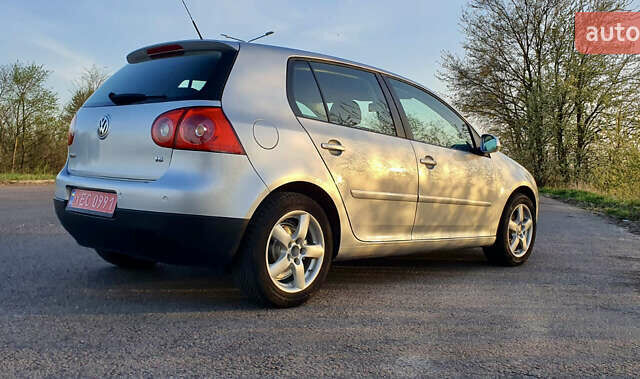 Сірий Фольксваген Гольф, об'ємом двигуна 1.6 л та пробігом 188 тис. км за 5350 $, фото 25 на Automoto.ua