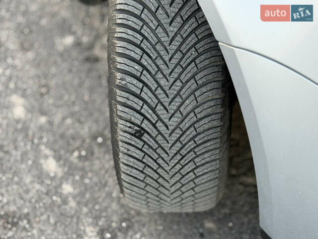 Сірий Фольксваген Гольф, об'ємом двигуна 1.6 л та пробігом 184 тис. км за 8499 $, фото 13 на Automoto.ua