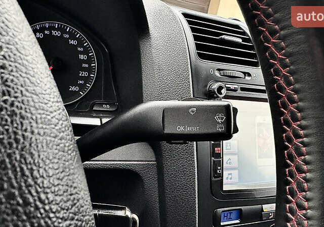 Серый Фольксваген Гольф, объемом двигателя 1.6 л и пробегом 178 тыс. км за 6556 $, фото 56 на Automoto.ua