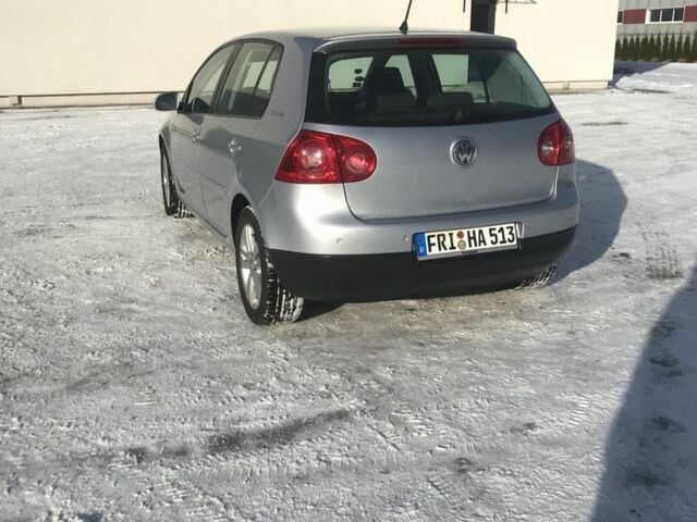 Сірий Фольксваген Гольф, об'ємом двигуна 1.6 л та пробігом 293 тис. км за 6999 $, фото 2 на Automoto.ua