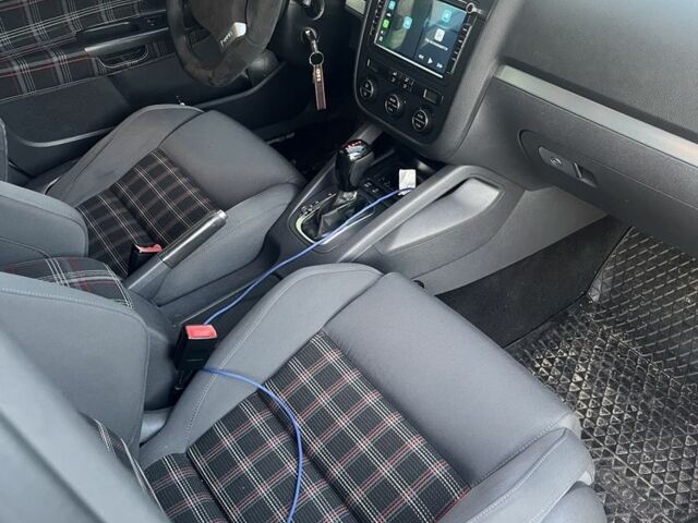 Серый Фольксваген Гольф, объемом двигателя 2 л и пробегом 222 тыс. км за 9000 $, фото 7 на Automoto.ua