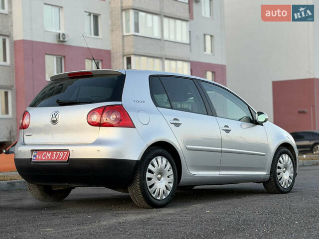 Сірий Фольксваген Гольф, об'ємом двигуна 1.6 л та пробігом 184 тис. км за 8499 $, фото 39 на Automoto.ua