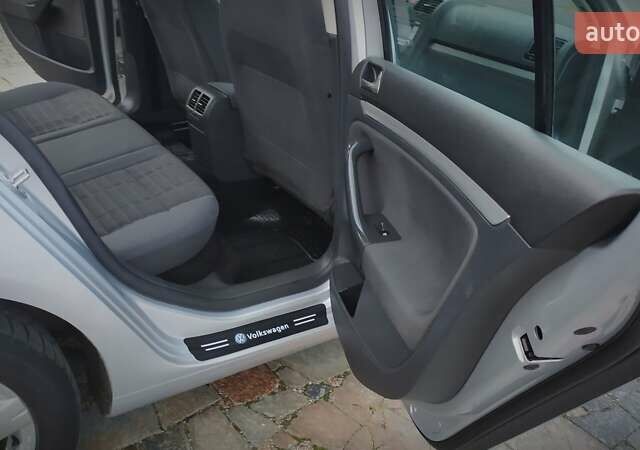 Серый Фольксваген Гольф, объемом двигателя 0 л и пробегом 200 тыс. км за 7100 $, фото 133 на Automoto.ua