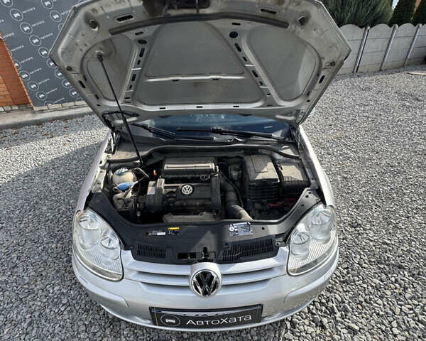 Серый Фольксваген Гольф, объемом двигателя 1.39 л и пробегом 236 тыс. км за 5999 $, фото 8 на Automoto.ua