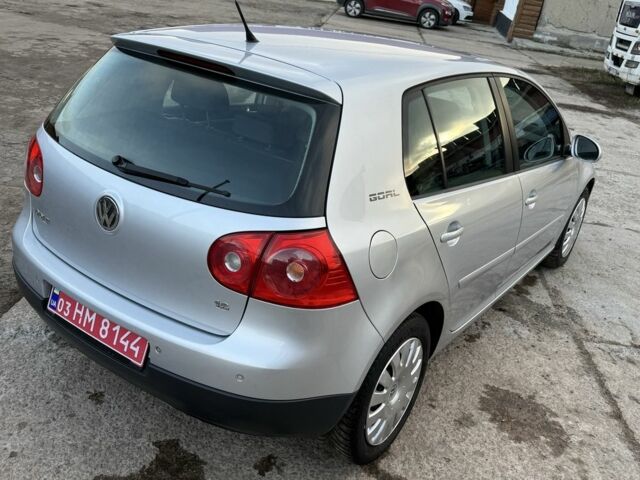 Серый Фольксваген Гольф, объемом двигателя 1.6 л и пробегом 198 тыс. км за 6500 $, фото 3 на Automoto.ua