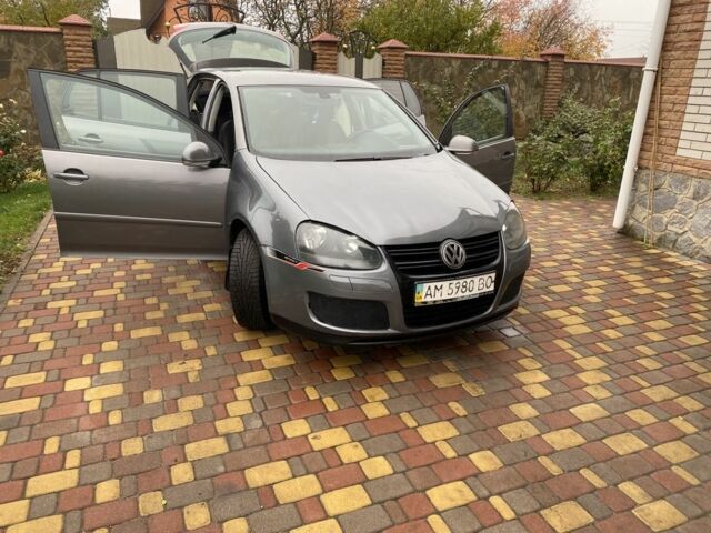 Сірий Фольксваген Гольф, об'ємом двигуна 1.4 л та пробігом 270 тис. км за 4100 $, фото 22 на Automoto.ua