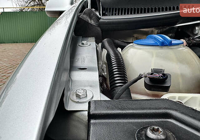 Серый Фольксваген Гольф, объемом двигателя 1.6 л и пробегом 178 тыс. км за 6556 $, фото 73 на Automoto.ua