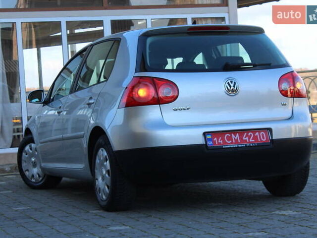 Серый Фольксваген Гольф, объемом двигателя 1.6 л и пробегом 195 тыс. км за 5890 $, фото 15 на Automoto.ua