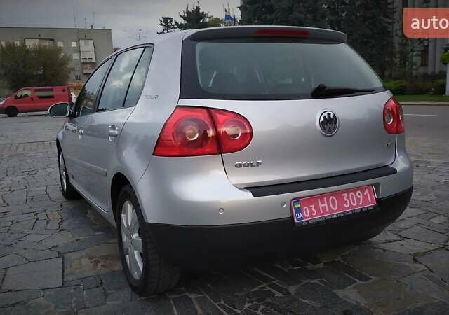Серый Фольксваген Гольф, объемом двигателя 0 л и пробегом 200 тыс. км за 7100 $, фото 148 на Automoto.ua