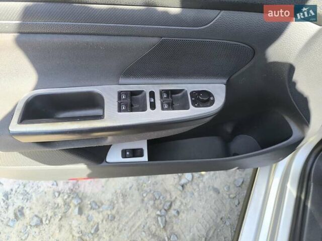 Серый Фольксваген Гольф, объемом двигателя 1.6 л и пробегом 268 тыс. км за 5900 $, фото 25 на Automoto.ua