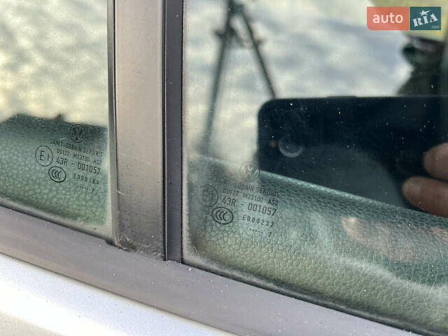 Серый Фольксваген Гольф, объемом двигателя 1.4 л и пробегом 189 тыс. км за 5800 $, фото 33 на Automoto.ua