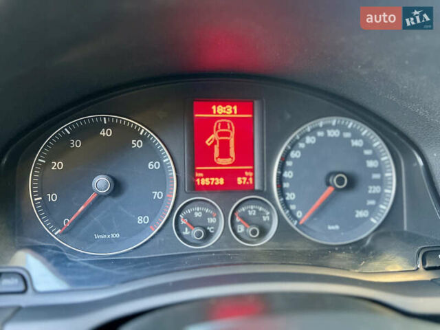 Сірий Фольксваген Гольф, об'ємом двигуна 1.4 л та пробігом 185 тис. км за 6450 $, фото 78 на Automoto.ua