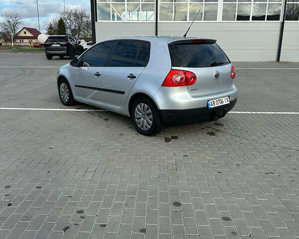 Серый Фольксваген Гольф, объемом двигателя 1.6 л и пробегом 220 тыс. км за 6350 $, фото 22 на Automoto.ua