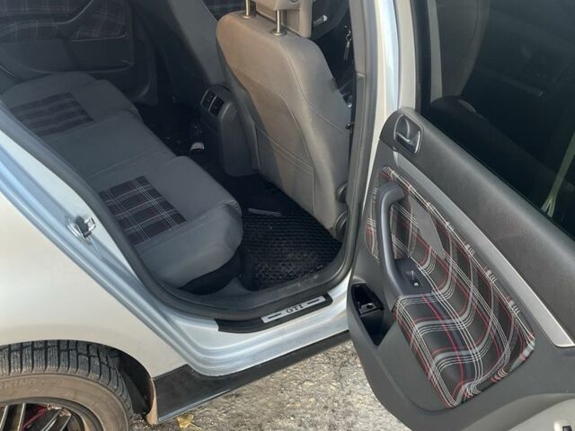 Серый Фольксваген Гольф, объемом двигателя 2 л и пробегом 222 тыс. км за 9000 $, фото 4 на Automoto.ua