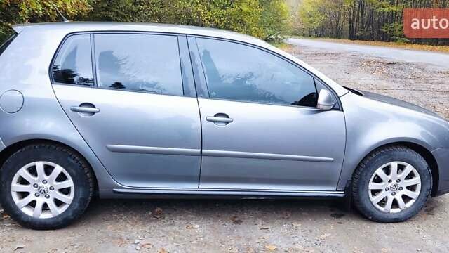 Сірий Фольксваген Гольф, об'ємом двигуна 1.6 л та пробігом 250 тис. км за 4500 $, фото 7 на Automoto.ua