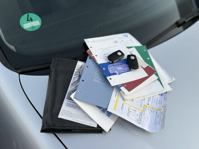 Серый Фольксваген Гольф, объемом двигателя 1.4 л и пробегом 175 тыс. км за 5700 $, фото 23 на Automoto.ua