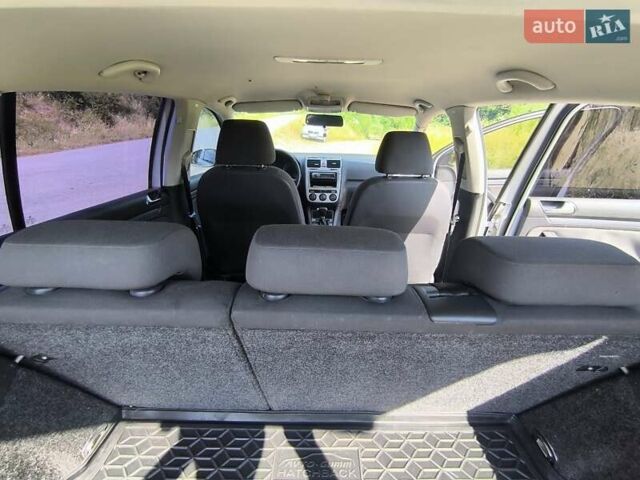 Серый Фольксваген Гольф, объемом двигателя 1.6 л и пробегом 268 тыс. км за 5900 $, фото 22 на Automoto.ua