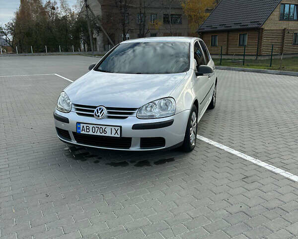 Серый Фольксваген Гольф, объемом двигателя 1.6 л и пробегом 220 тыс. км за 6350 $, фото 11 на Automoto.ua