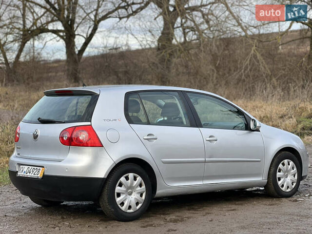 Серый Фольксваген Гольф, объемом двигателя 1.4 л и пробегом 189 тыс. км за 5800 $, фото 6 на Automoto.ua