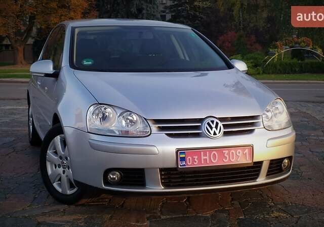 Серый Фольксваген Гольф, объемом двигателя 0 л и пробегом 200 тыс. км за 7100 $, фото 5 на Automoto.ua
