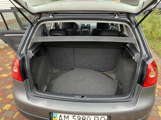 Сірий Фольксваген Гольф, об'ємом двигуна 1.4 л та пробігом 270 тис. км за 4100 $, фото 15 на Automoto.ua