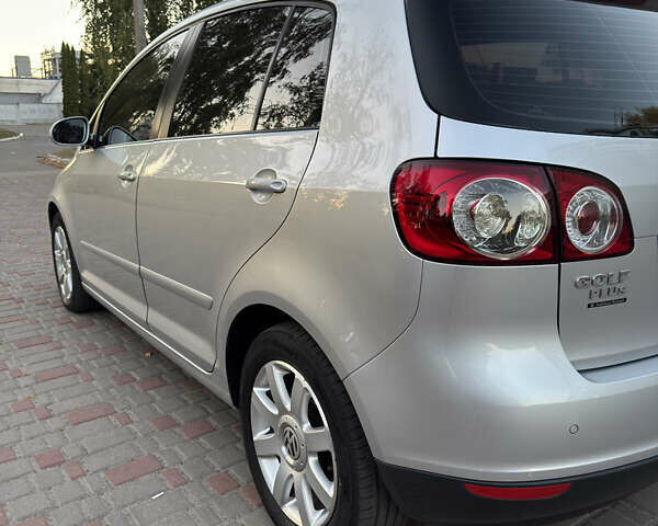 Серый Фольксваген Гольф, объемом двигателя 1.6 л и пробегом 248 тыс. км за 7200 $, фото 15 на Automoto.ua