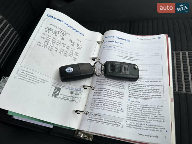 Серый Фольксваген Гольф, объемом двигателя 1.4 л и пробегом 249 тыс. км за 5999 $, фото 48 на Automoto.ua