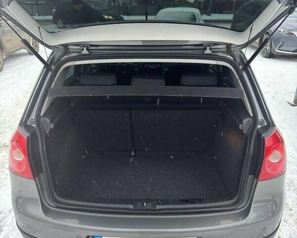 Серый Фольксваген Гольф, объемом двигателя 1.39 л и пробегом 203 тыс. км за 5700 $, фото 5 на Automoto.ua