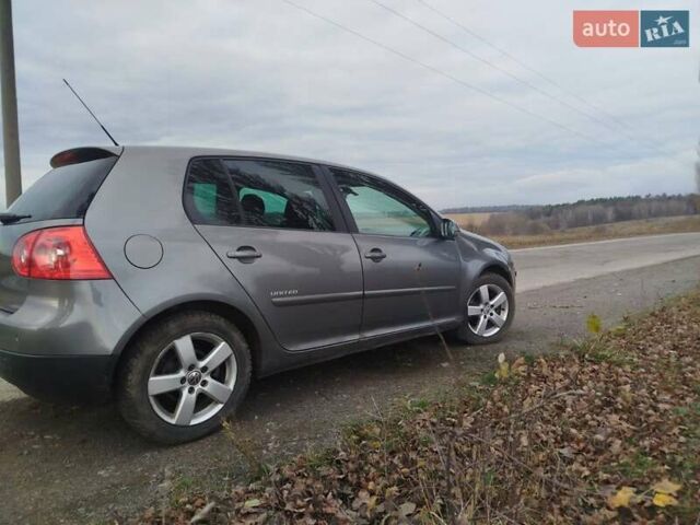 Сірий Фольксваген Гольф, об'ємом двигуна 1.4 л та пробігом 300 тис. км за 4700 $, фото 11 на Automoto.ua