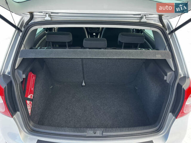 Серый Фольксваген Гольф, объемом двигателя 1.4 л и пробегом 224 тыс. км за 5699 $, фото 27 на Automoto.ua