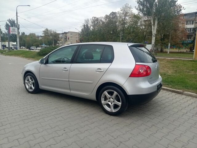 Серый Фольксваген Гольф, объемом двигателя 1.6 л и пробегом 240 тыс. км за 6500 $, фото 5 на Automoto.ua