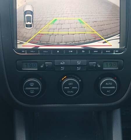 Сірий Фольксваген Гольф, об'ємом двигуна 1.4 л та пробігом 202 тис. км за 8100 $, фото 6 на Automoto.ua