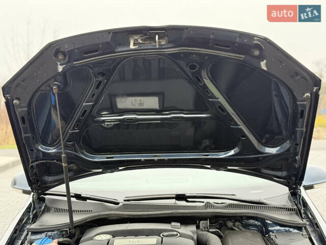 Серый Фольксваген Гольф, объемом двигателя 1.6 л и пробегом 227 тыс. км за 6300 $, фото 29 на Automoto.ua