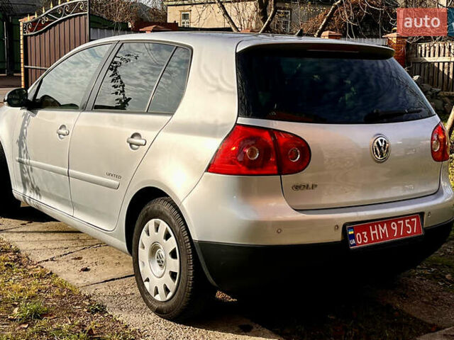 Серый Фольксваген Гольф, объемом двигателя 1.4 л и пробегом 217 тыс. км за 5649 $, фото 3 на Automoto.ua