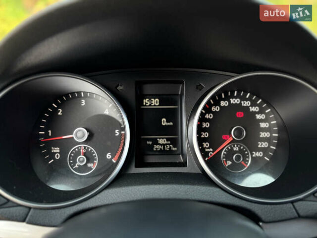 Серый Фольксваген Гольф, объемом двигателя 1.97 л и пробегом 295 тыс. км за 8700 $, фото 14 на Automoto.ua