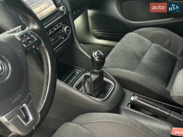 Фольксваген Гольф 2008 у Мукачеве на Automoto.ua Сірий Фольксваген Гольф, об'ємом двигуна 1.39 л та пробігом 238 тис. км за 8650 $, фото 19 на Automoto.ua
