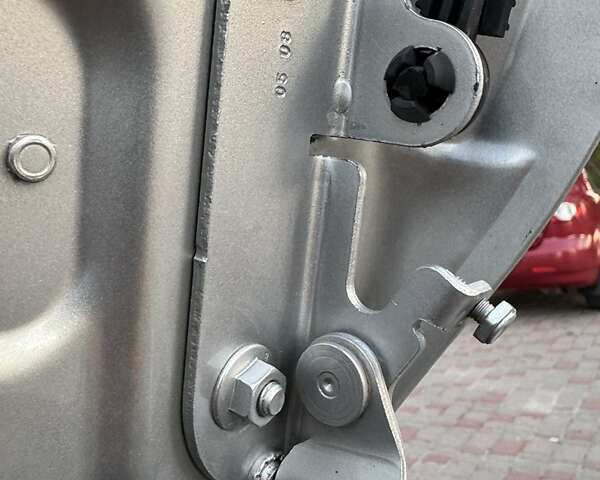 Серый Фольксваген Гольф, объемом двигателя 1.6 л и пробегом 248 тыс. км за 7200 $, фото 28 на Automoto.ua