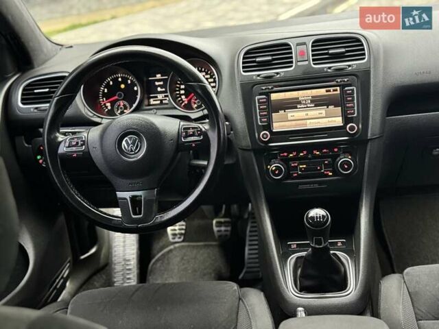 Фольксваген Гольф 2008 у Мукачеве на Automoto.ua Сірий Фольксваген Гольф, об'ємом двигуна 1.39 л та пробігом 238 тис. км за 8650 $, фото 29 на Automoto.ua