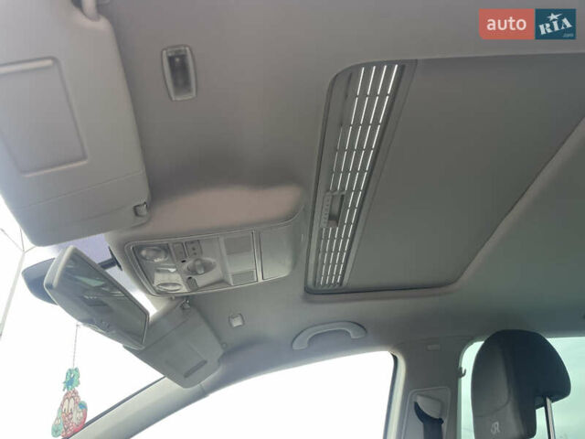 Сірий Фольксваген Гольф, об'ємом двигуна 1.39 л та пробігом 200 тис. км за 8000 $, фото 14 на Automoto.ua