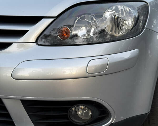 Серый Фольксваген Гольф, объемом двигателя 1.6 л и пробегом 248 тыс. км за 7200 $, фото 10 на Automoto.ua