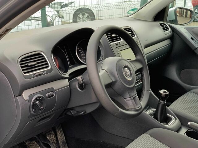 Серый Фольксваген Гольф, объемом двигателя 1.4 л и пробегом 228 тыс. км за 6899 $, фото 9 на Automoto.ua