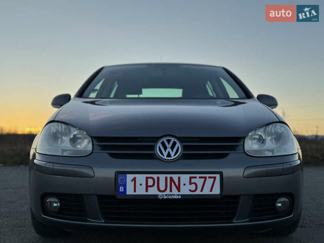 Сірий Фольксваген Гольф, об'ємом двигуна 1.6 л та пробігом 170 тис. км за 6600 $, фото 12 на Automoto.ua