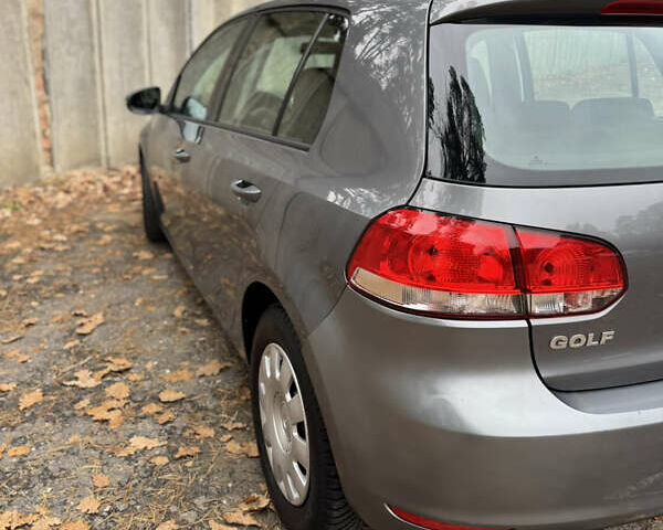 Серый Фольксваген Гольф, объемом двигателя 1.4 л и пробегом 217 тыс. км за 6300 $, фото 20 на Automoto.ua