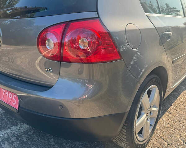 Сірий Фольксваген Гольф, об'ємом двигуна 1.6 л та пробігом 250 тис. км за 6799 $, фото 27 на Automoto.ua