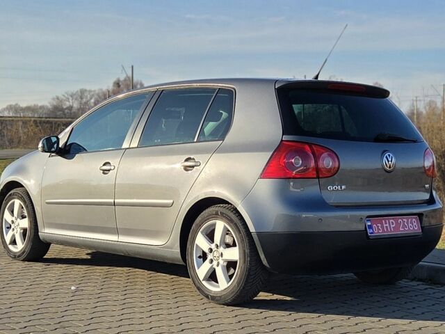 Сірий Фольксваген Гольф, об'ємом двигуна 1.6 л та пробігом 256 тис. км за 5800 $, фото 3 на Automoto.ua