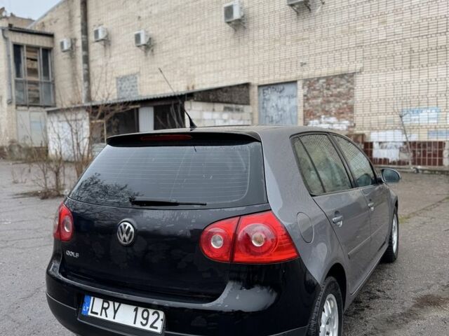 Сірий Фольксваген Гольф, об'ємом двигуна 1.9 л та пробігом 300 тис. км за 3500 $, фото 4 на Automoto.ua