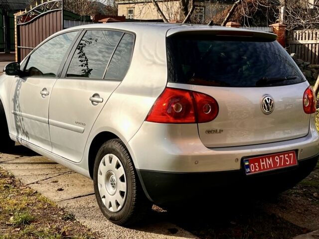 Серый Фольксваген Гольф, объемом двигателя 1.4 л и пробегом 217 тыс. км за 5550 $, фото 3 на Automoto.ua