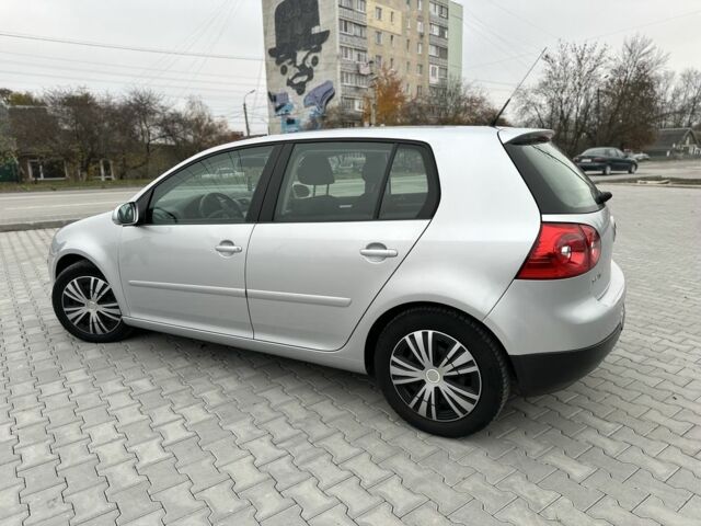 Сірий Фольксваген Гольф, об'ємом двигуна 1.4 л та пробігом 249 тис. км за 5900 $, фото 3 на Automoto.ua